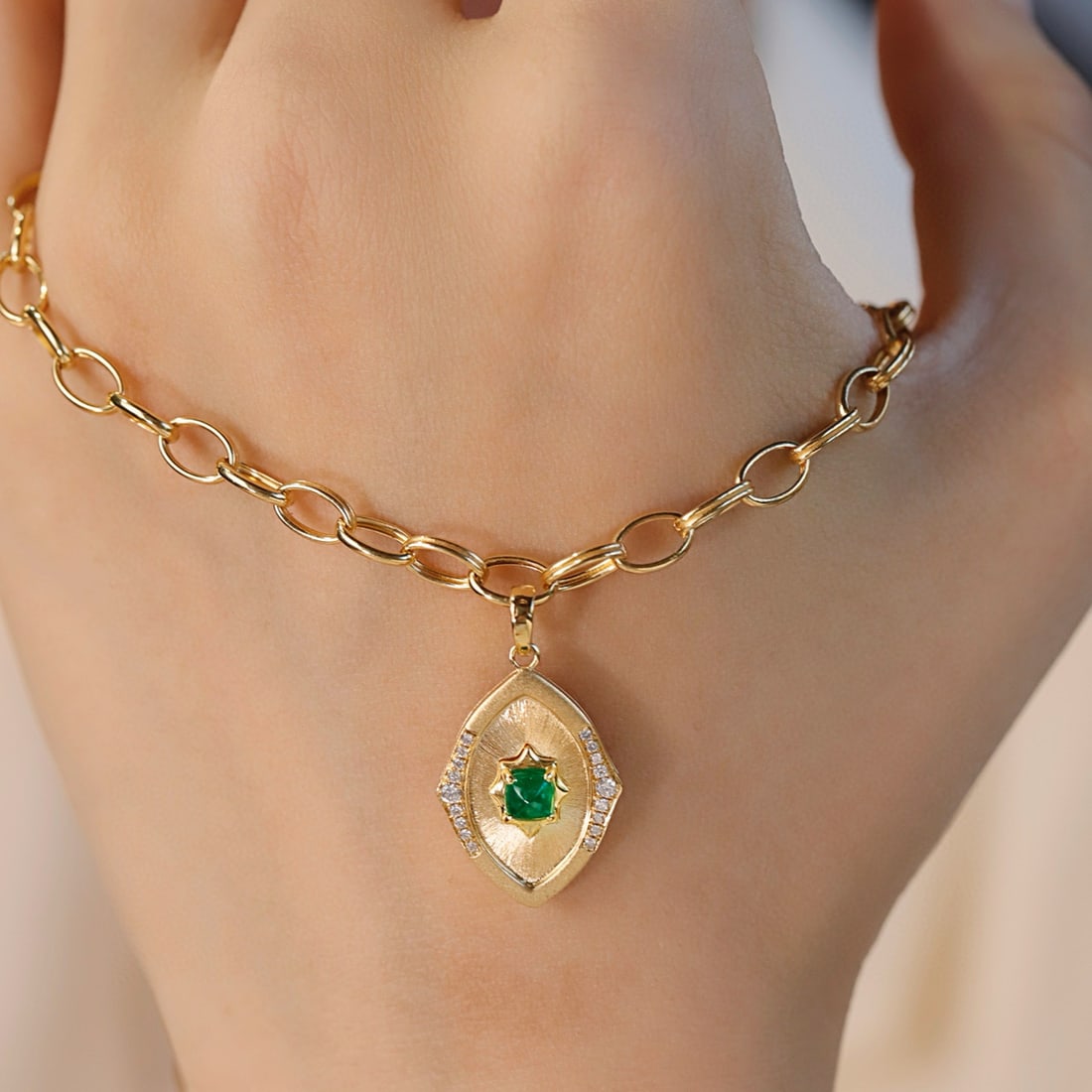 14k Gold 0.41 Ctw Vivid Green Natural Emerald & Diamond Pendant( Without Chain ) (1 of 8)