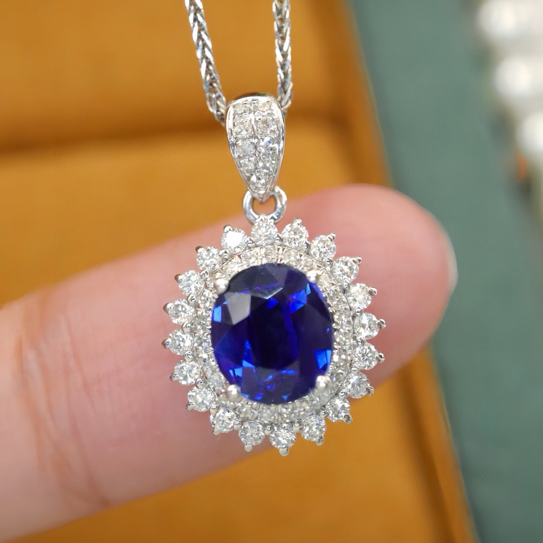 14k Gold 1.32 Ctw Natural Sapphire & Diamond Pendant( Without Chain ): Ref:231086144 // gold content:14k gold // main gemstone:sapphire // shape:oval // carat weight:1. 03ct // color:royal blue // treatment:natural // // adjacent gemstone 2 : diamond // number of