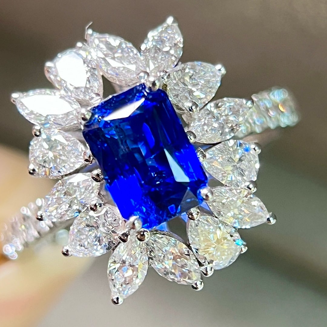14k Gold 2.87 Ctw Natural Sapphire & Lab Grown Diamond Ring: Ref:231086164 // gold content:14k gold // ring size:7. 25us // // main gemstone:sapphire // shape:octagonal // carat weight:1. 65ct // color:royal blue // treatment:natural // // adjacent gemstone