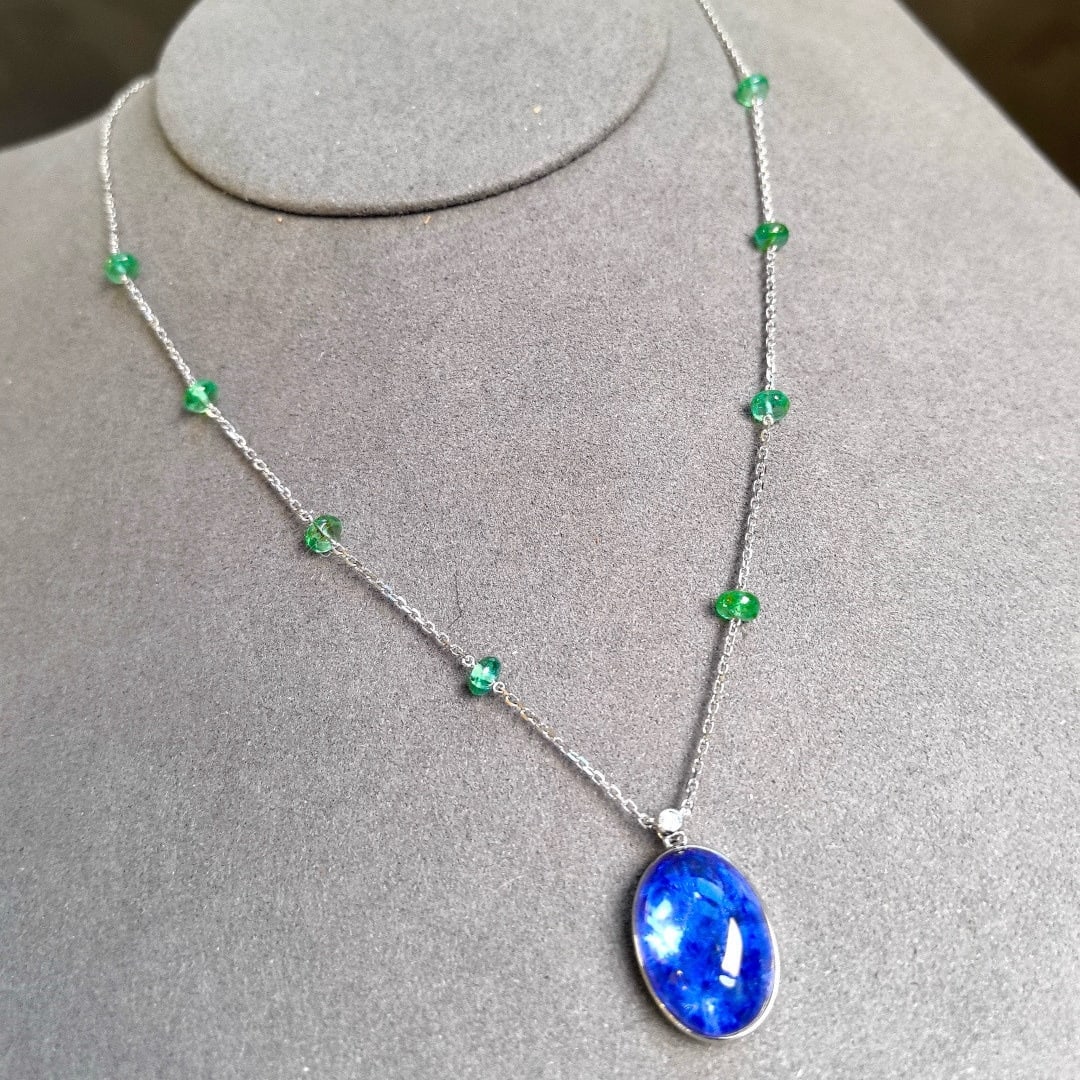 14k Gold 16.70 Ctw Natural Tanzanite & Emerald Necklace - 5