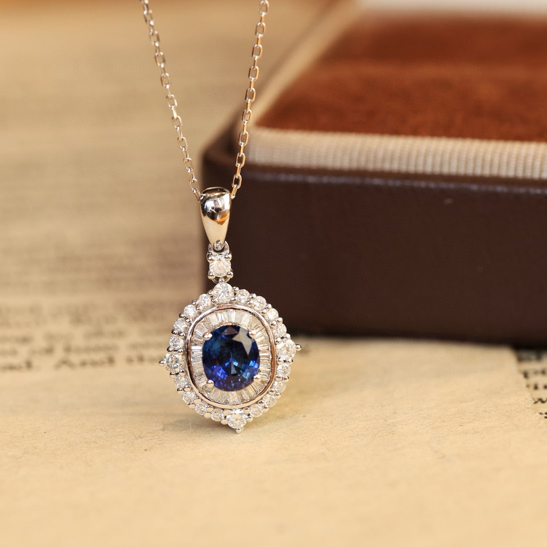 14k Gold 1.56 Ctw Natural Sapphire & Diamond Pendant( Without Chain ): Ref:231086172 // gold content:14k gold // main gemstone:sapphire // shape:oval // carat weight:1. 01ct // color:blue // treatment:natural // // adjacent gemstone 2 : diamond // shape:multiple //