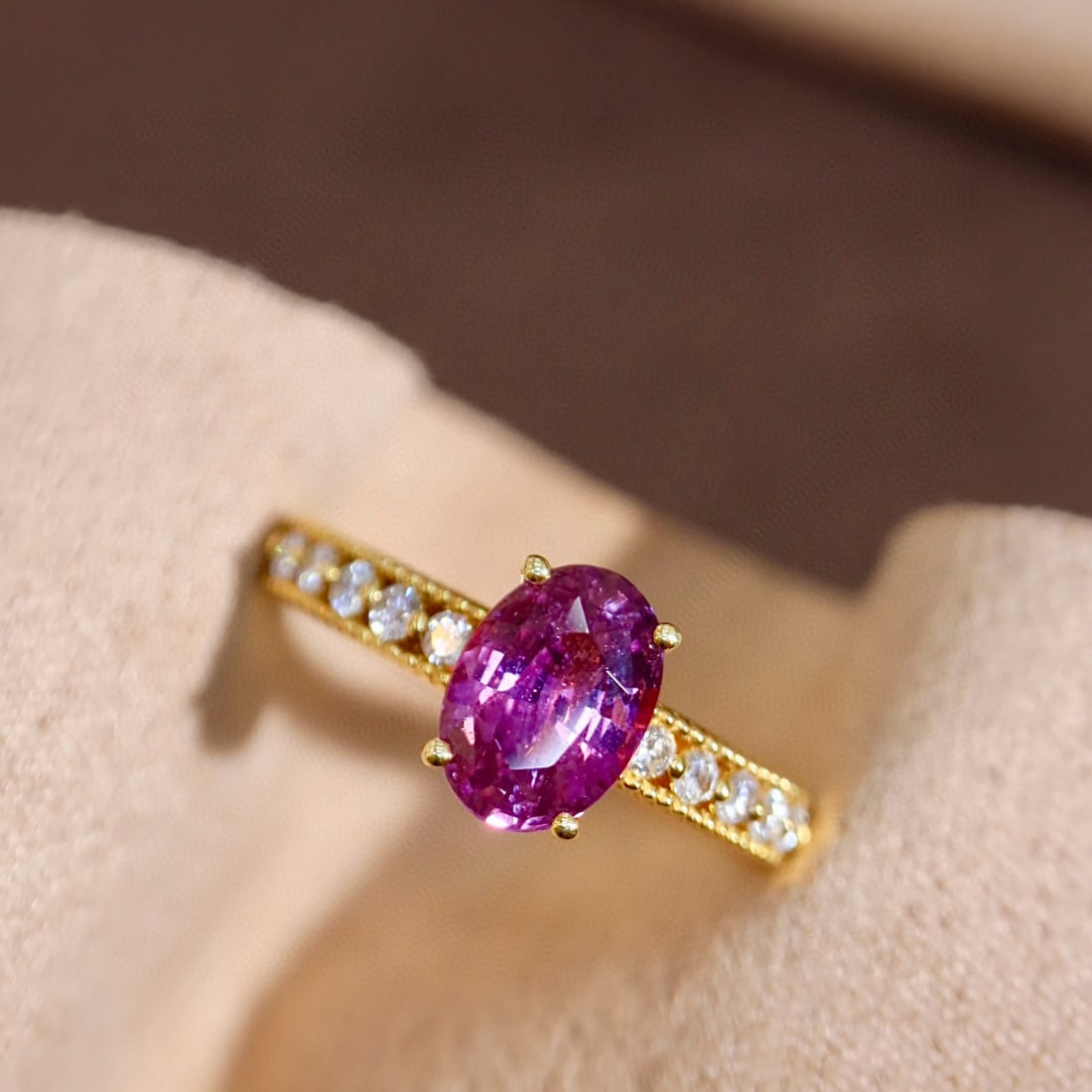 14k Gold 1.65 Ctw Natural Sapphire & Diamond Ring: Ref:231086193 // gold content:14k gold // ring size:7. 25us // // main gemstone:sapphire // shape:oval // carat weight:1. 45ct // color:purple // treatment:natural // // adjacent gemstone 2 : diamond