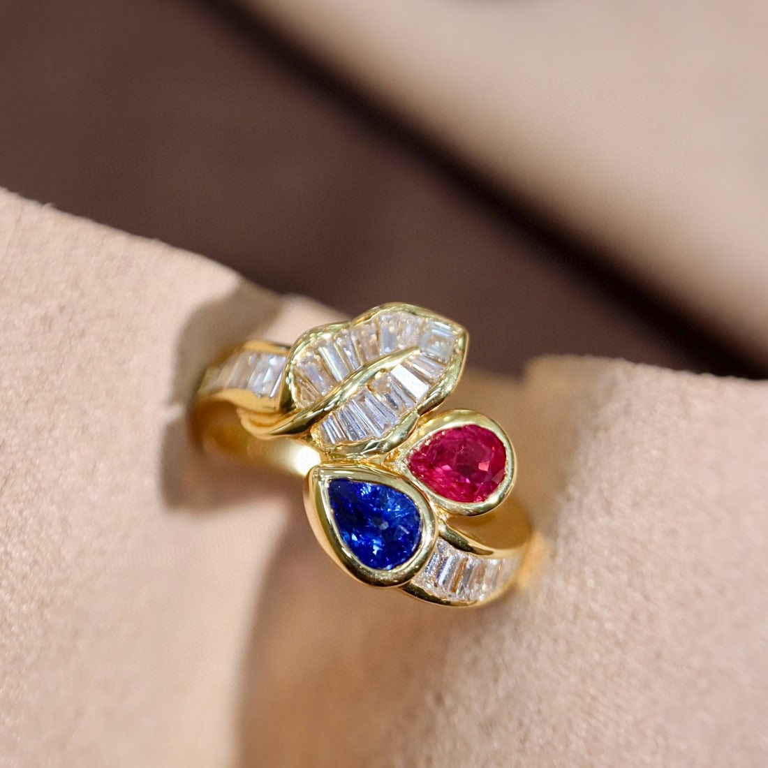 14k Gold 1.48 Ctw Natural Sapphire & Ruby & Diamond Ring - 6