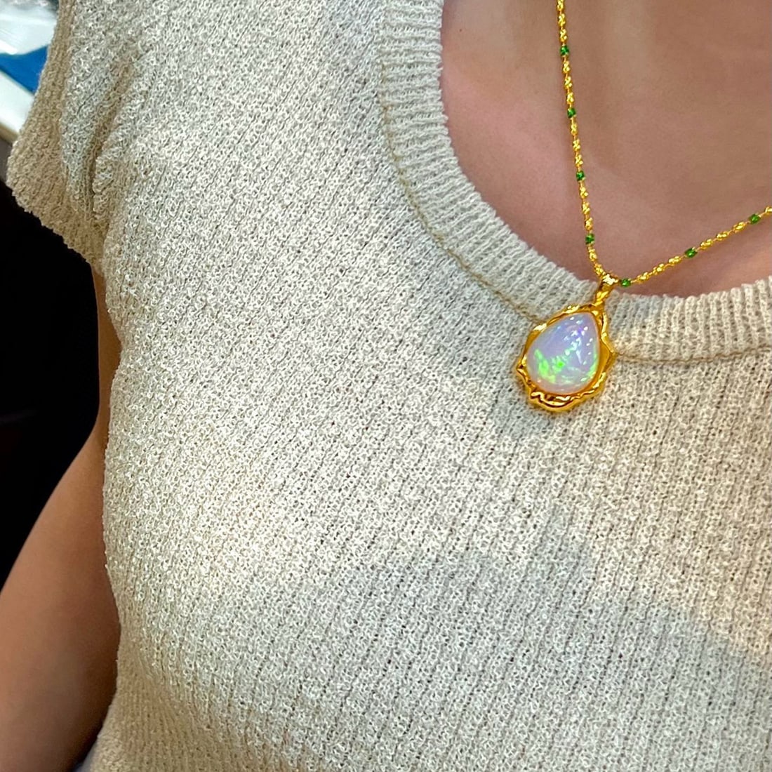 14k Gold 20.8 Ct Natural Opal Pendant( Without Chain ) - 5