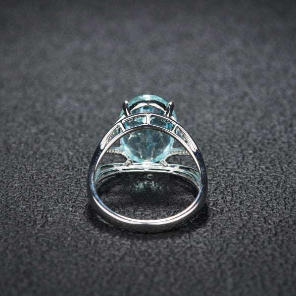 14k Gold 5.0 Ct Natural Aquamarine & Diamond Ring - 5