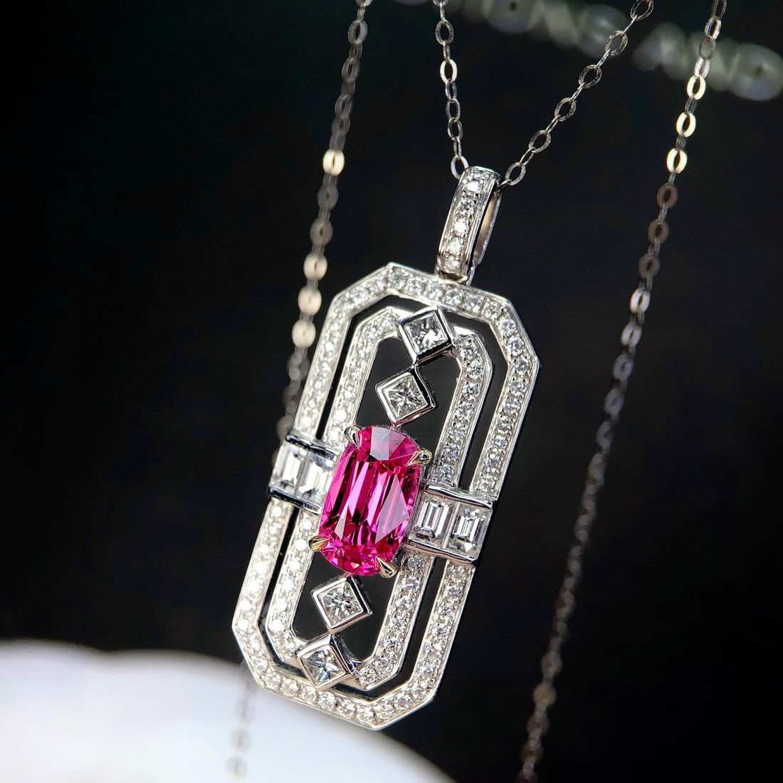 14k Gold 2.67 Ctw Vivid Pink Natural Spinel & Diamond Pendant( Without Chain ) - 3