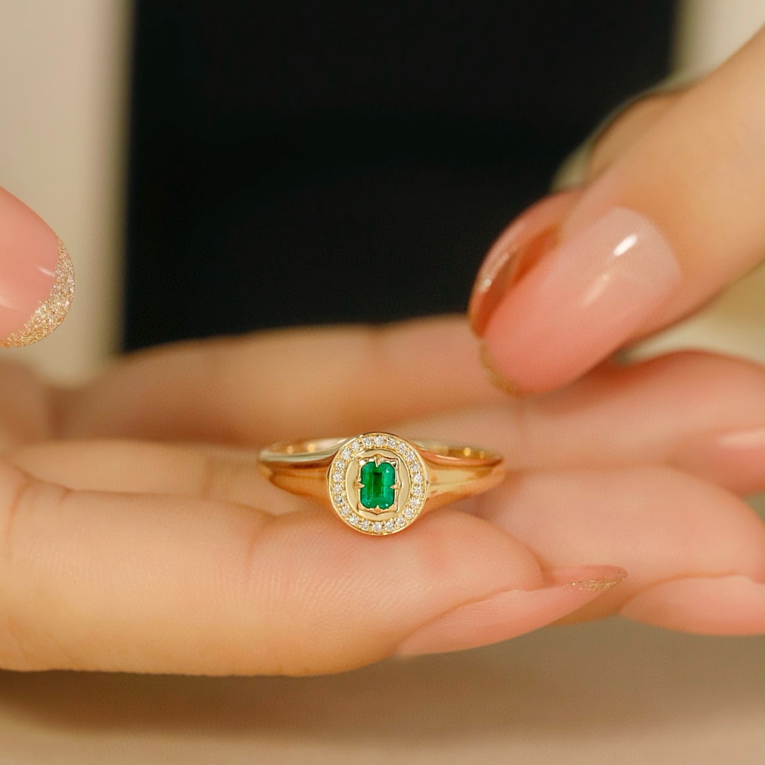 14k Gold 0.17 Ctw Vivid Green Natural Emerald & Diamond Ring: Ref:231086303 // gold content:14k gold // ring size:7. 25us // // main gemstone:emerald // shape:octagonal // carat weight:0. 12ct // color:vivid green // treatment:natural // // adjacent gemstone 2 :