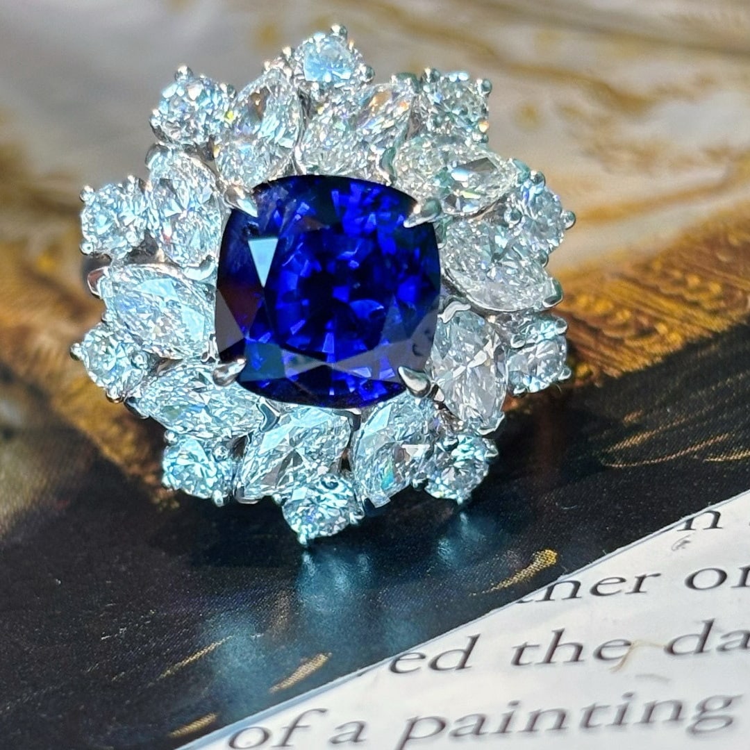 14k Gold 8.21 Ctw Natural Sapphire & Lab Grown Diamond Ring: Ref:231086326 // gold content:14k gold // ring size:7. 25us // // main gemstone:sapphire // shape:cushion // carat weight:5. 21ct // color:royal blue // treatment:natural // // adjacent gemstone 2