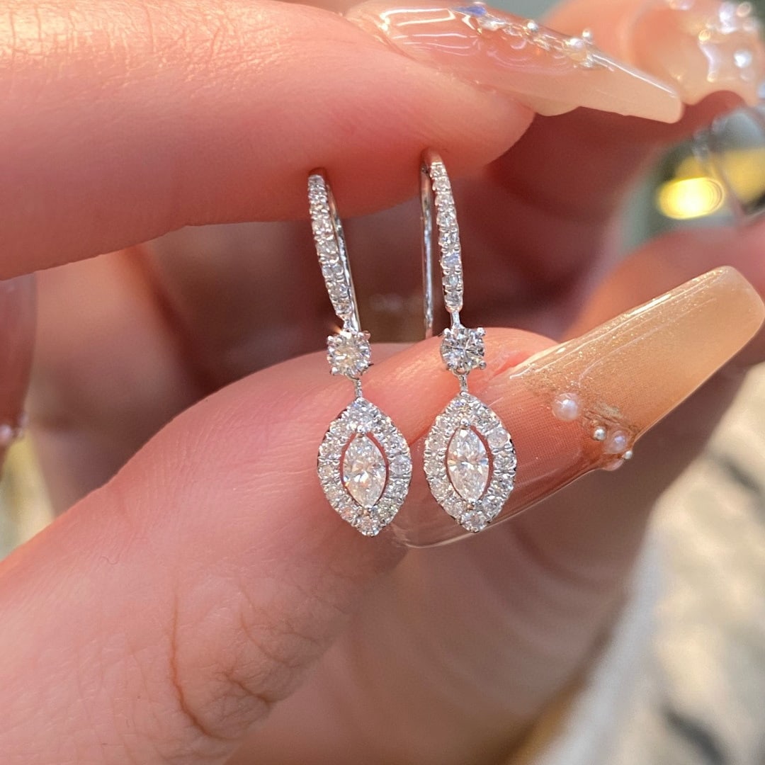 14k Gold 0.52 Ct Natural H Diamond Earrings (1 of 5)