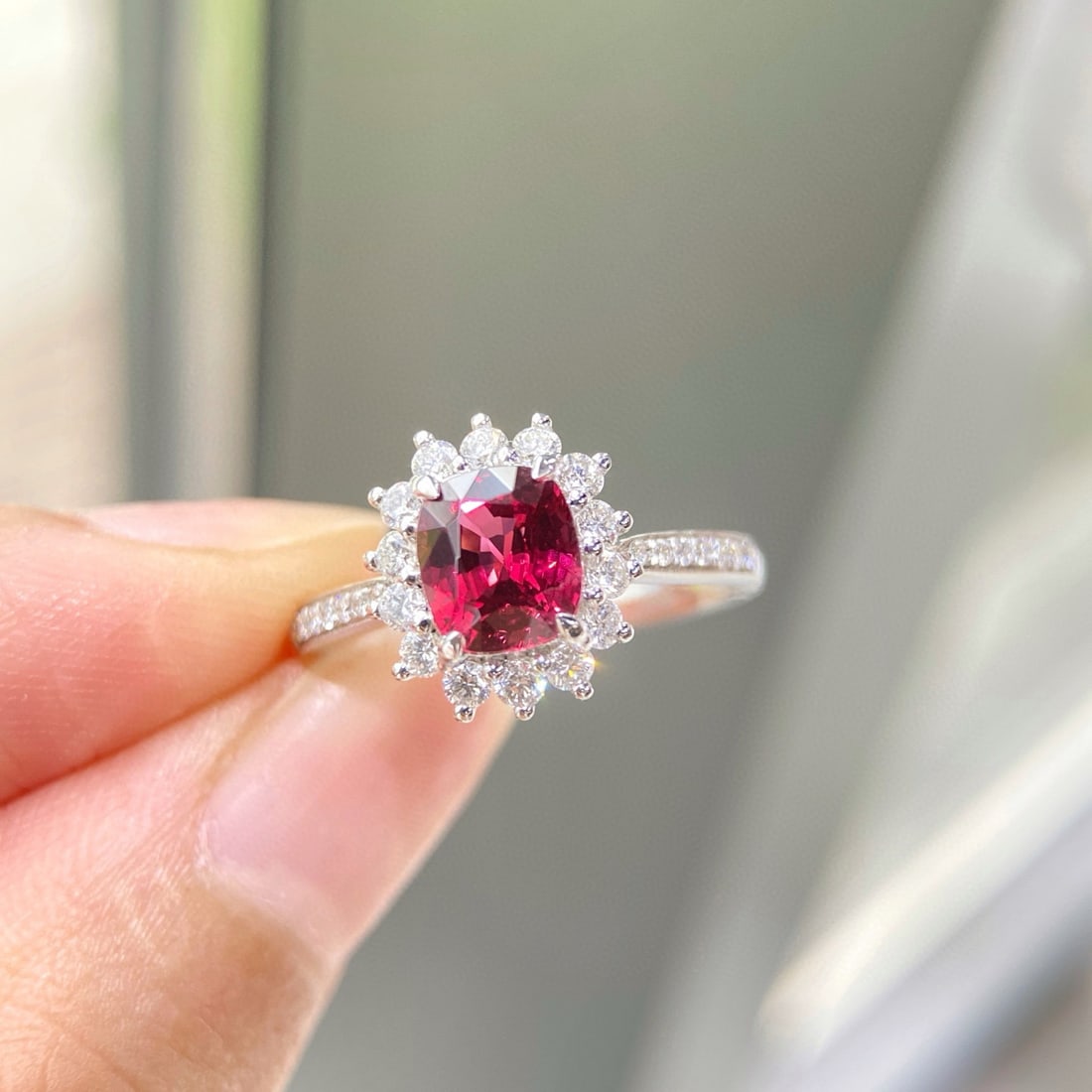 14k Gold 1.49 Ctw Natural Spinel & Diamond Ring - 2