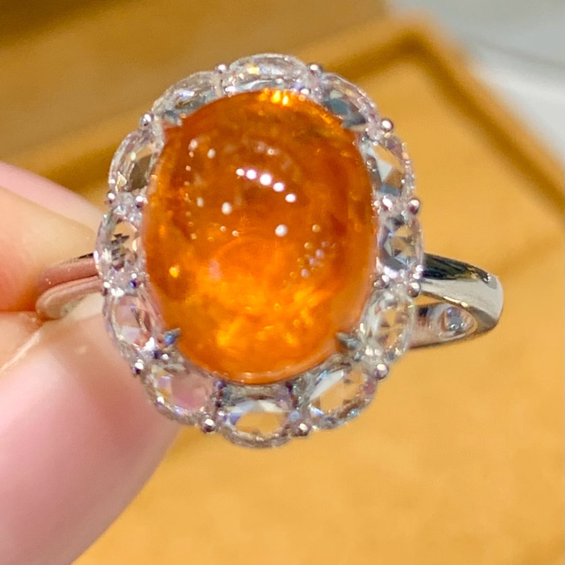 14k Gold 5.2 Ct Natural Spessartine & Sapphire Ring - 2