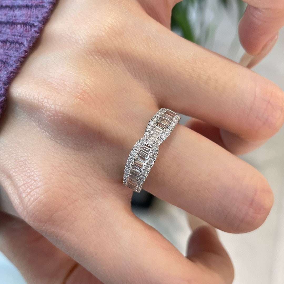 14k Gold 0.65 Ct Natural H Diamond Ring: Ref:231086433 // gold content:14k gold // ring size:7. 25us // // main gemstone:diamond // shape:multiple // carat weight:0. 65ct // clarity grade:vs-si // color:h // treatment:natural //