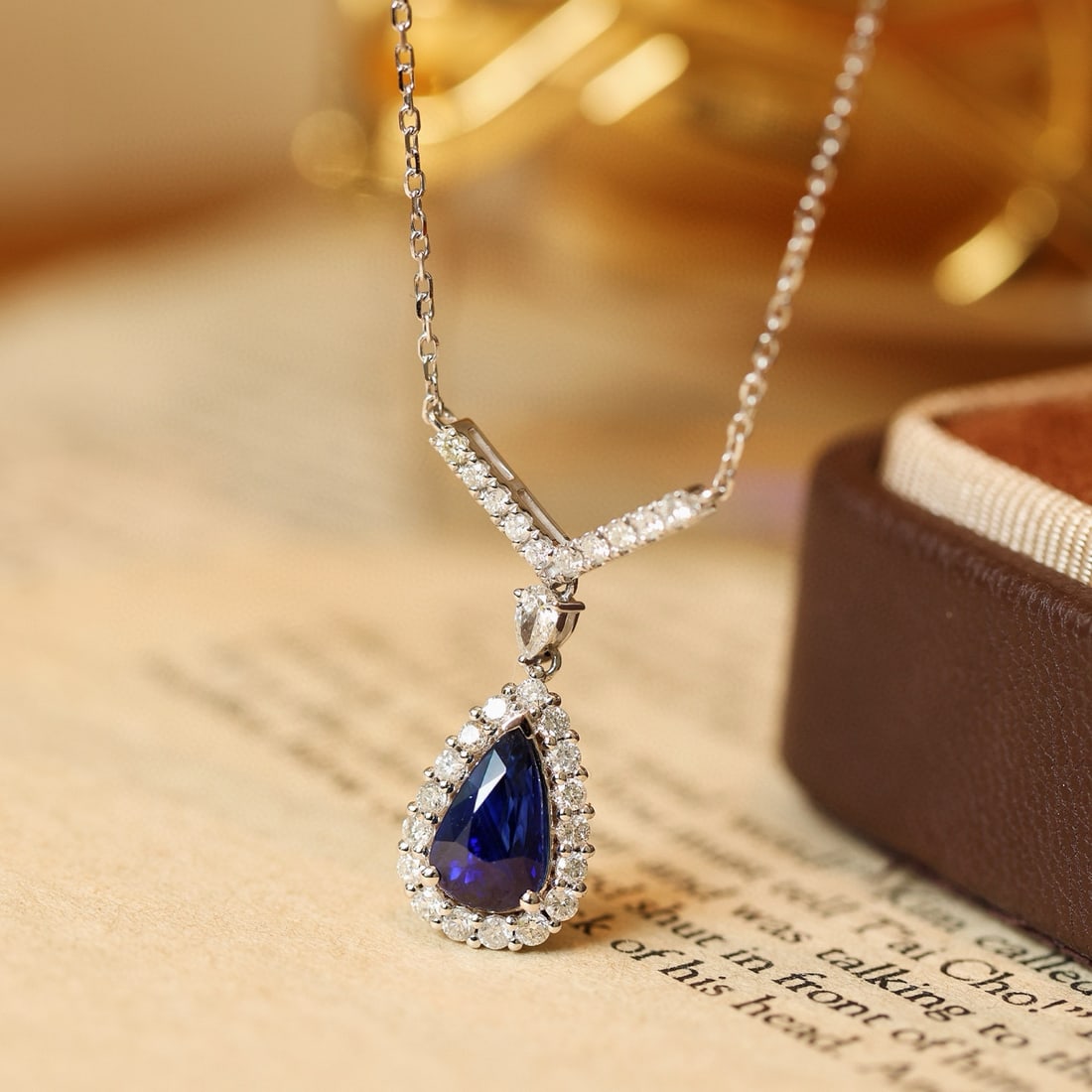 14k Gold 1.94 Ctw Natural Sapphire & Diamond Necklace: Ref:231086443 // gold content:14k gold // main gemstone:sapphire // shape:pear // carat weight:1. 48ct // color:blue // treatment:natural // // adjacent gemstone 2 : diamond // shape:multiple //