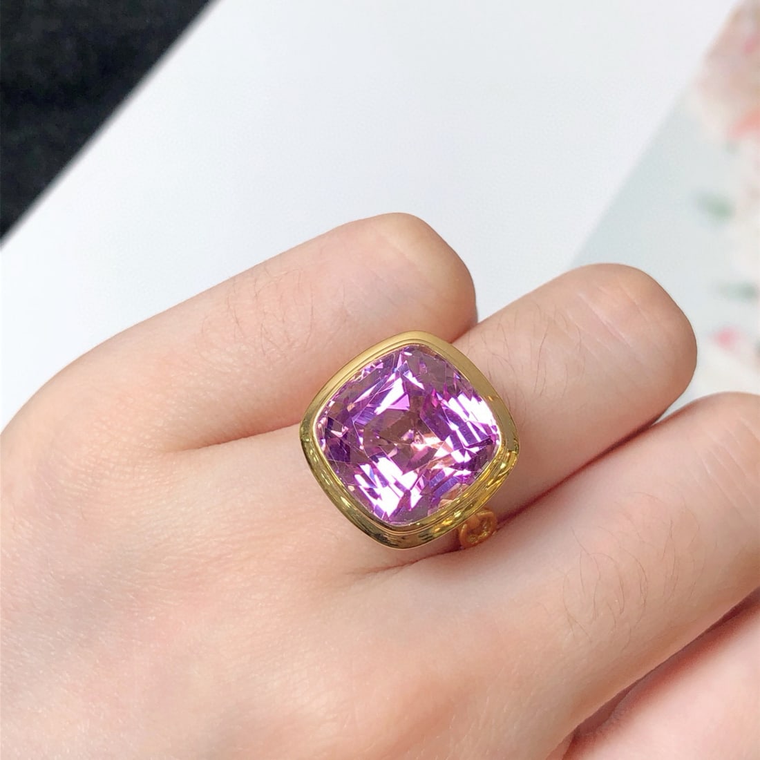 14k Gold 16.0 Ct Natural Kunzite Ring - 5