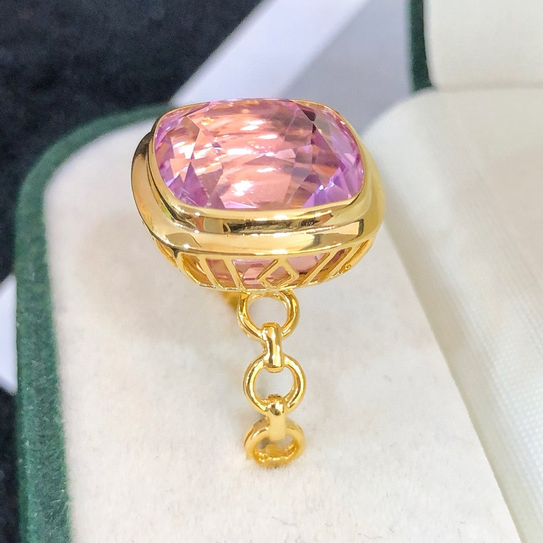 14k Gold 16.0 Ct Natural Kunzite Ring - 8