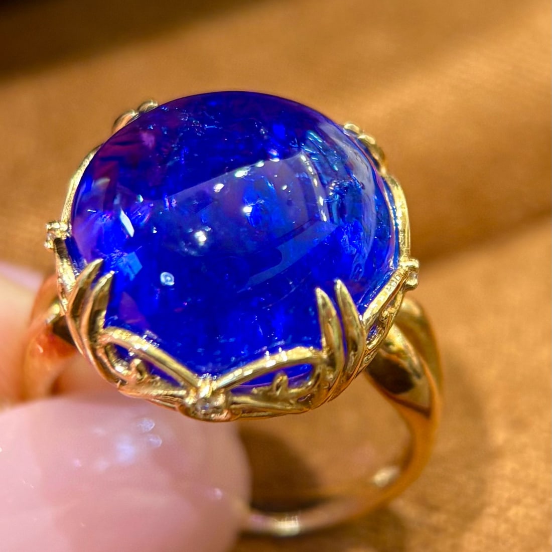 14k Gold 16.45 Ct Natural Tanzanite & Diamond Ring - 6