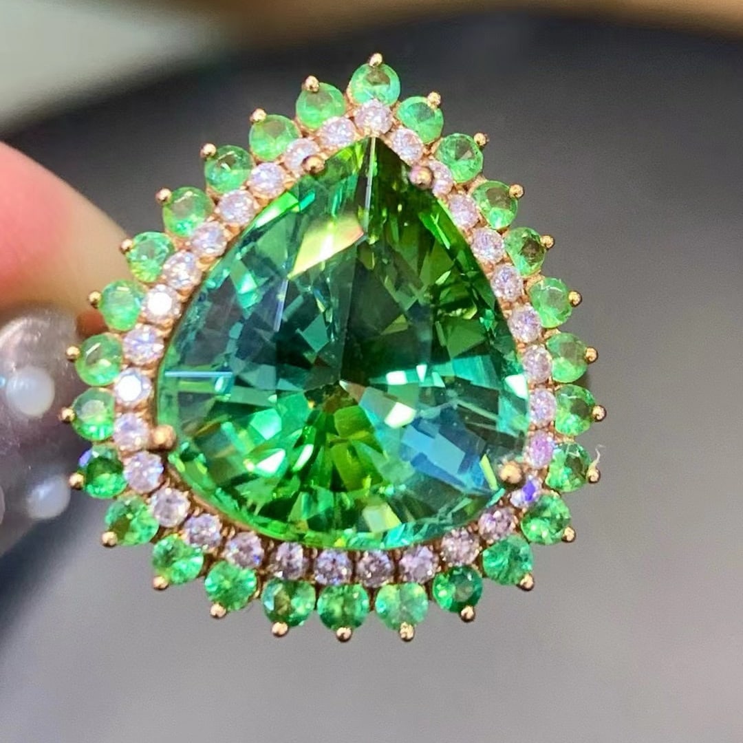 14k Gold 9.0 Ct Natural Tourmaline & Diamond Ring - 3