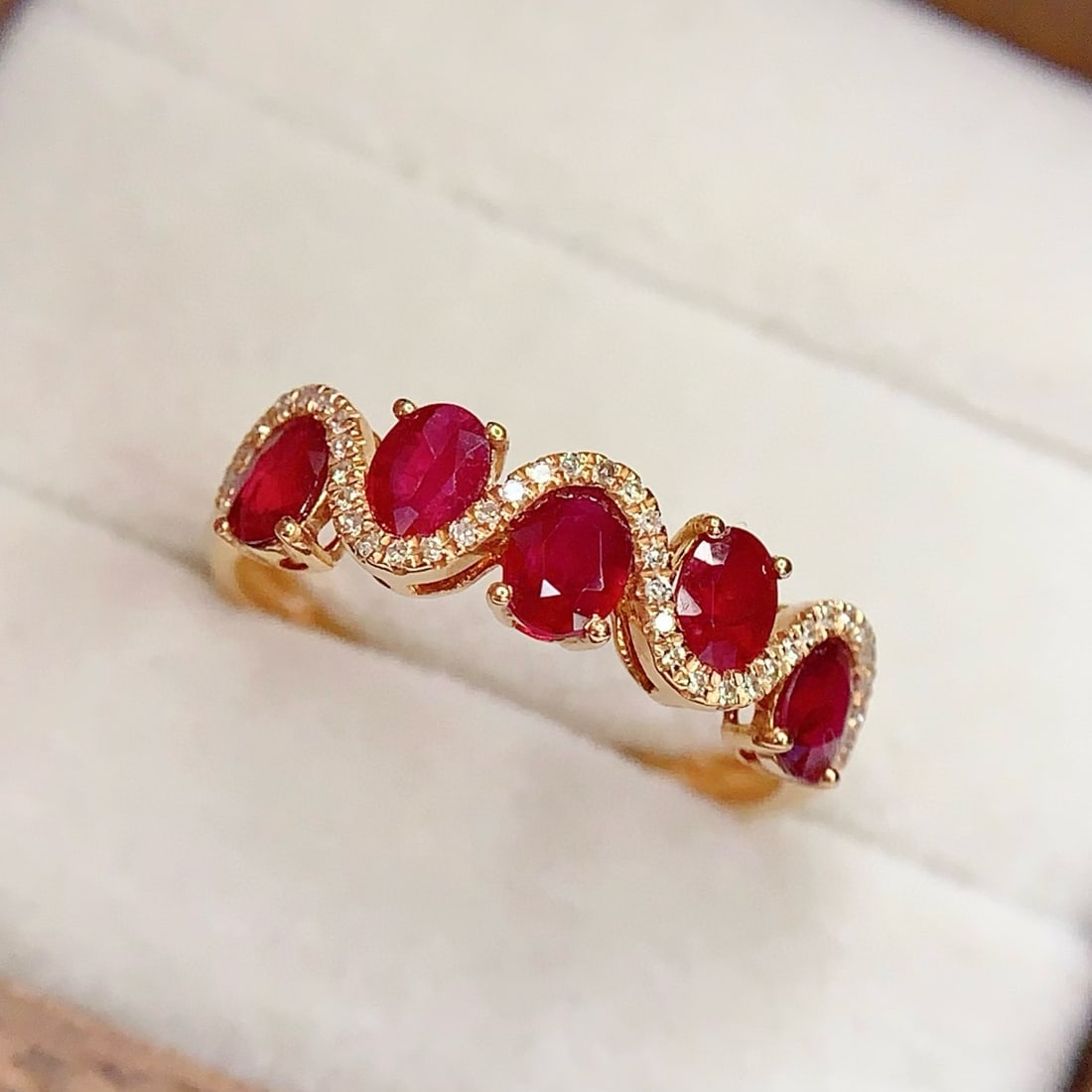 14k Gold 1.3 Ct Vivid Red Natural Ruby & Diamond Ring - 7