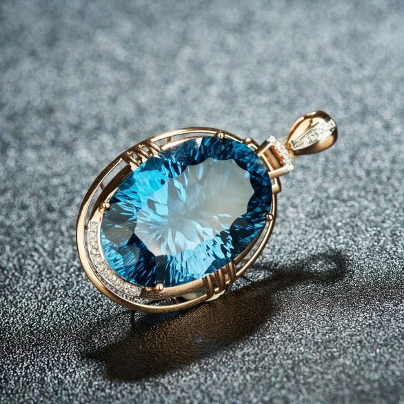 14k Gold 26 Ct Natural Topaz & Diamond Pendant( Without Chain ) - 6