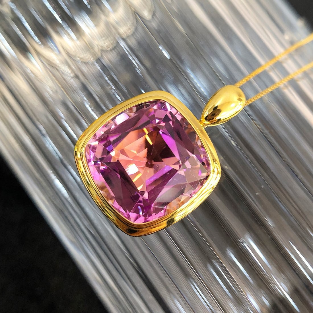 14k Gold 16.96 Ct Natural Kunzite Pendant( Without Chain ) - 2