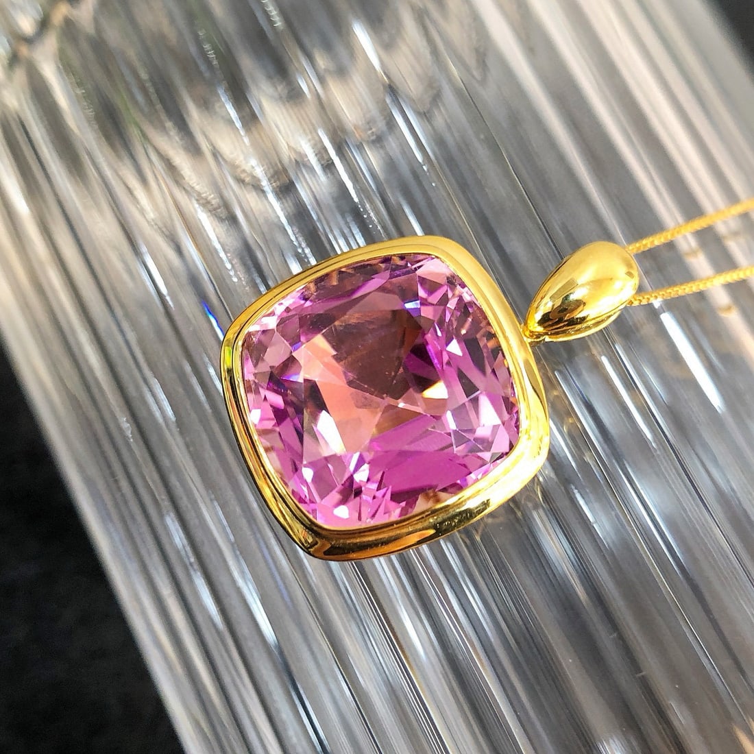 14k Gold 16.96 Ct Natural Kunzite Pendant( Without Chain ) - 4