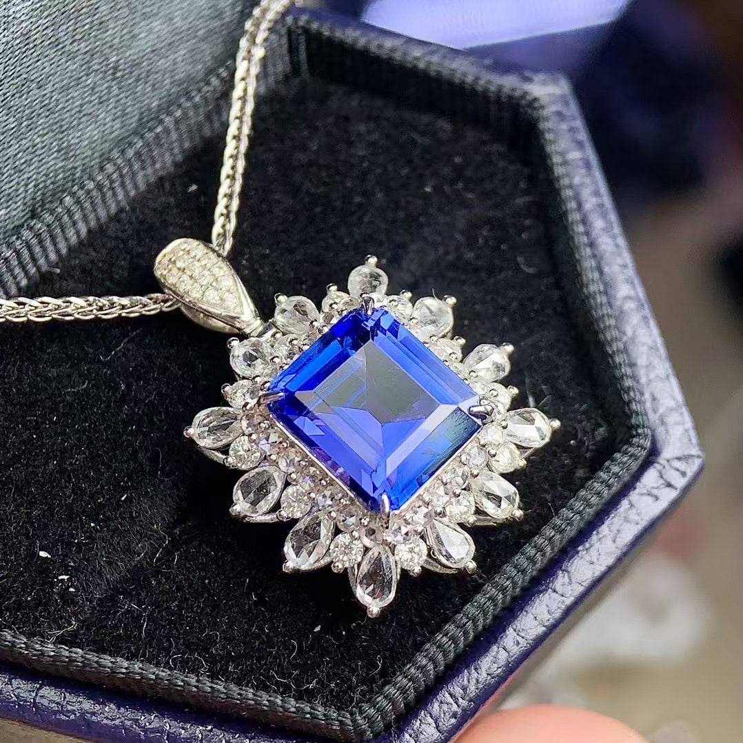 14k Gold 4.5 Ct Natural Tanzanite & Diamond Ring/pendant( Without Chain ) - 3