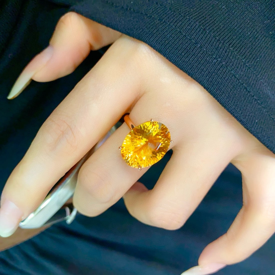 14k Gold 8.8 Ct Natural Citrine Ring - 2