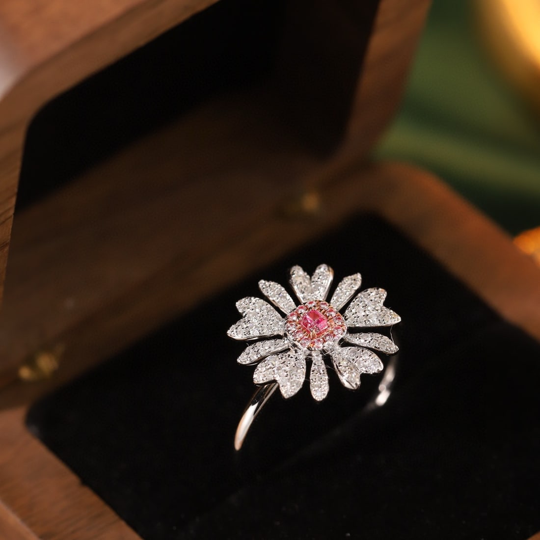 14k Gold 0.45 Ctw Natural Pink Diamond & Diamond & Flowers Ring - 6