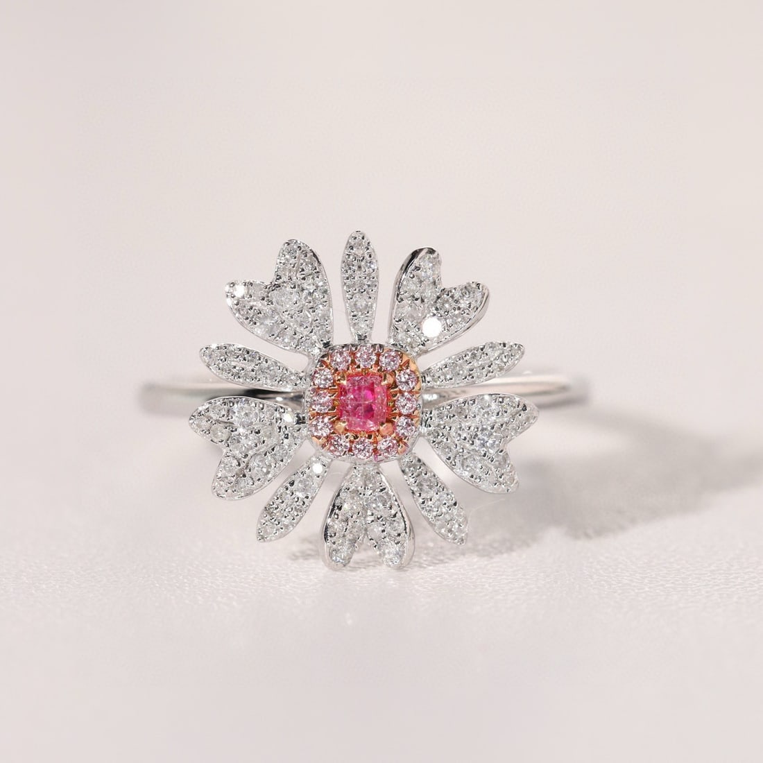 14k Gold 0.45 Ctw Natural Pink Diamond & Diamond & Flowers Ring - 8