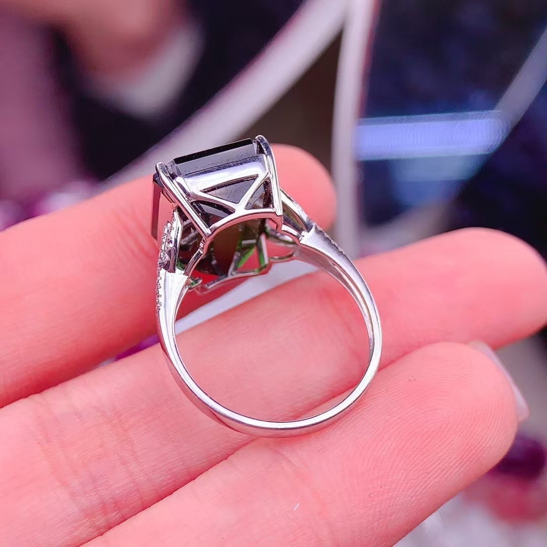 14k Gold 11 Ct Natural Tourmaline & Diamond Ring - 4