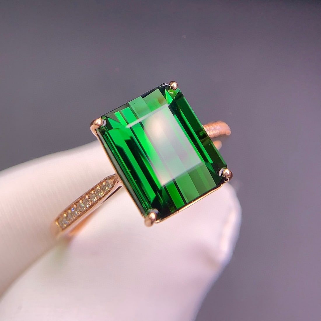 14k Gold 4.2 Ct Natural Tourmaline & Diamond Ring - 7