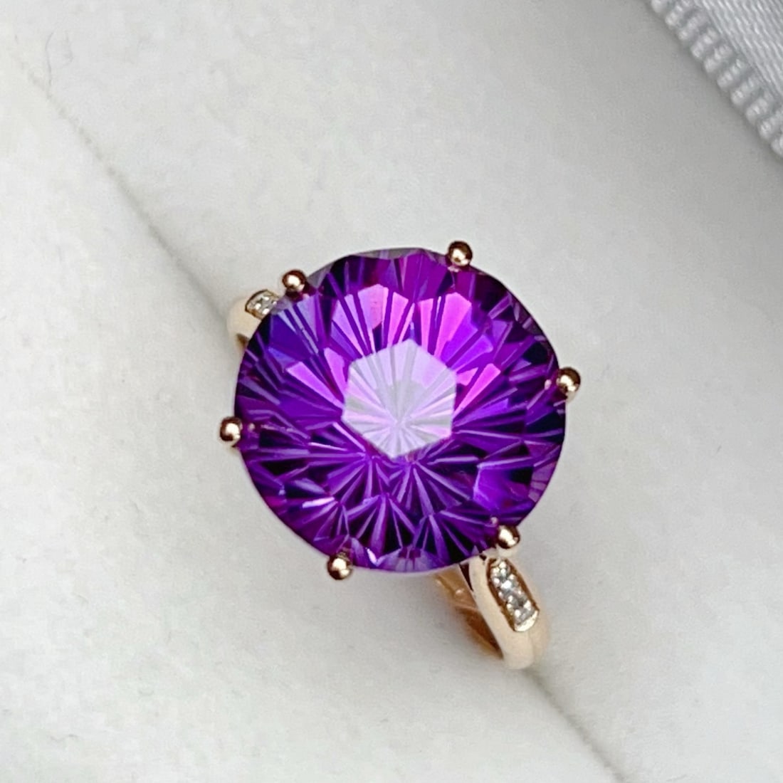 14k Gold 6.43 Ct Natural Amethyst & Diamond Ring - 3