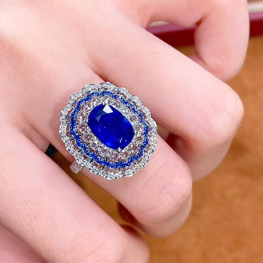 14k Gold 3.11 Ctw Vivid Blue Natural Sapphire & Sapphire Ring - 4