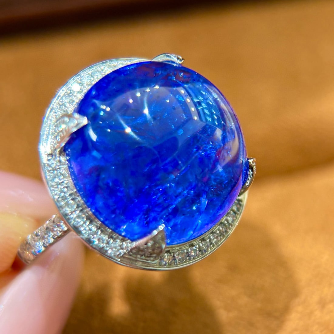 14k Gold 15.04 Ctw Natural Tanzanite & Diamond Ring - 7