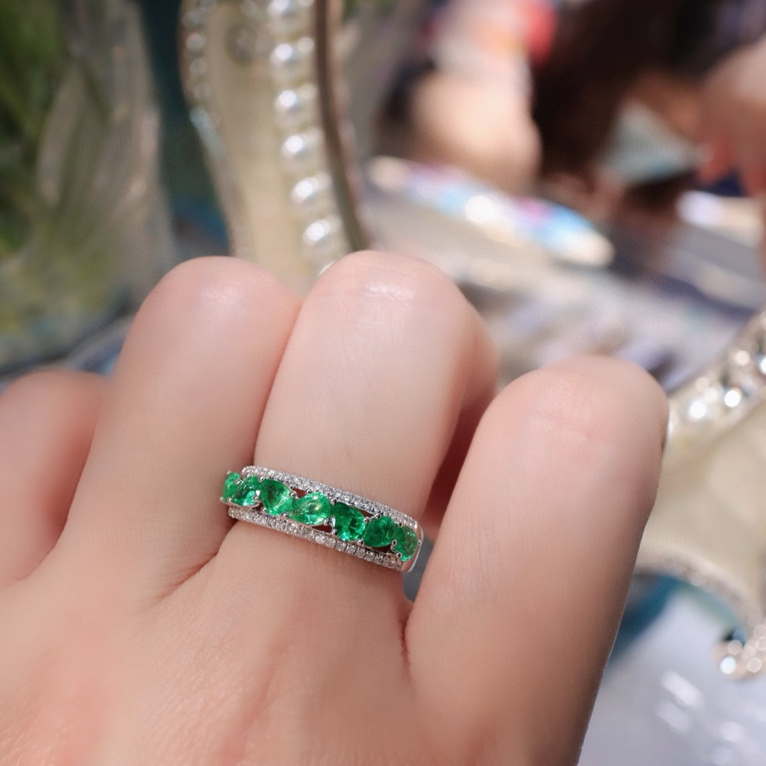 14k Gold 1.12 Ctw Vivid Green Natural Emerald & Diamond Ring - 4