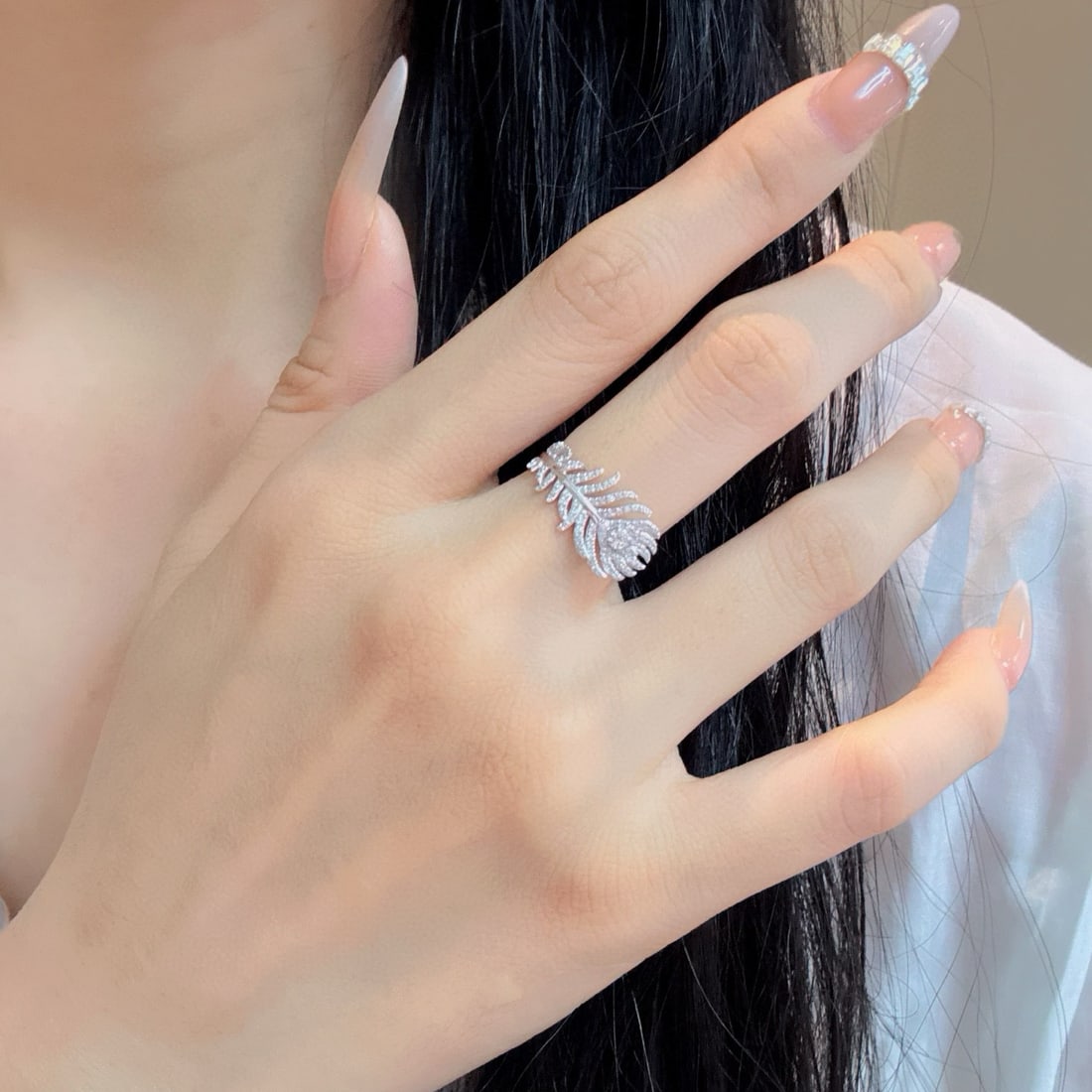 14k Gold 0.45 Ct Natural H Diamond Ring - 6