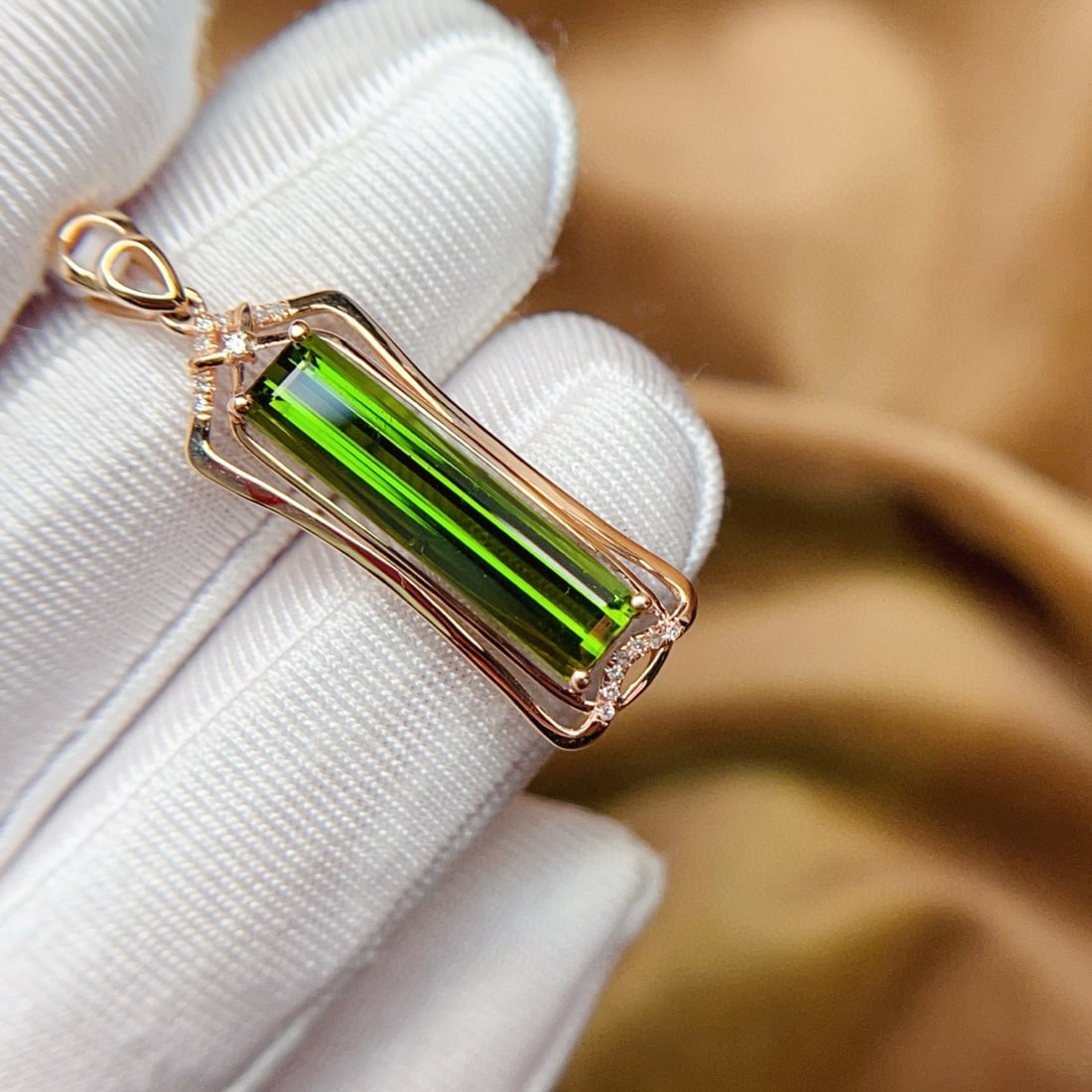 14k Gold 4.68 Ct Natural Tourmaline & Diamond Pendant( Without Chain ) - 2