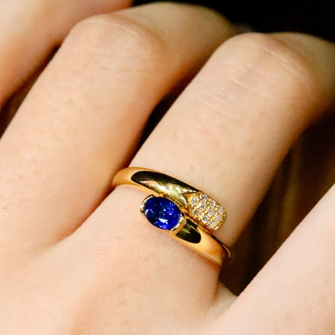 14k Gold 0.50 Ctw Vivid Blue Natural Sapphire & Diamond Ring - 5