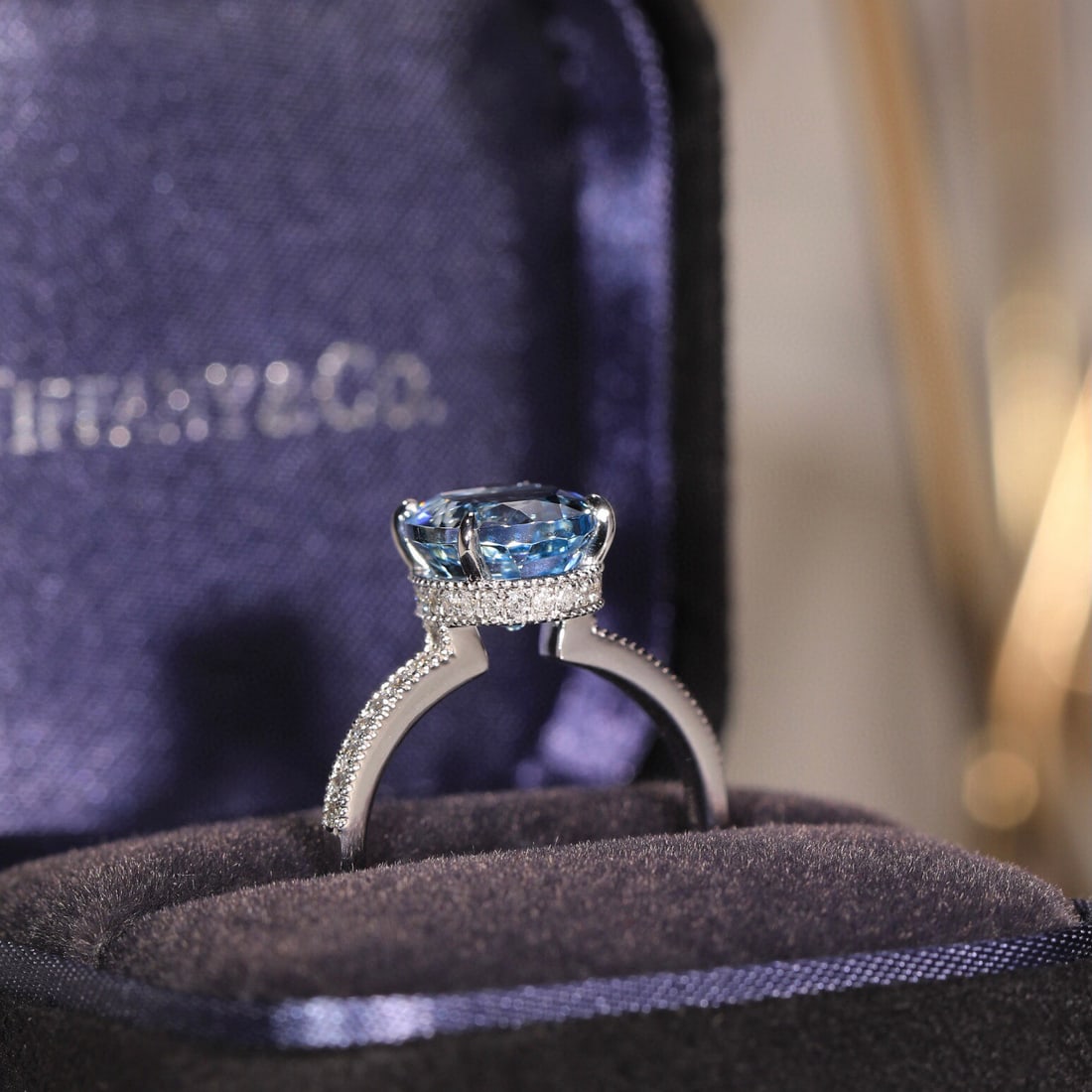 14k Gold 3.54 Ct Natural Aquamarine & Diamond Ring - 2