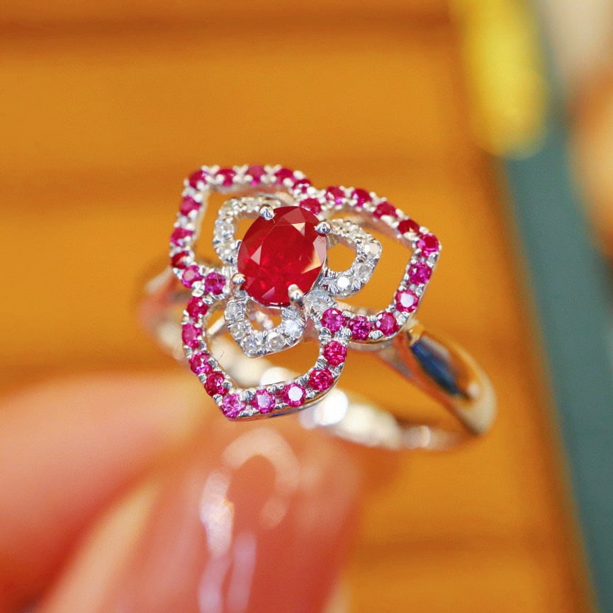 14k Gold 0.36 Ctw Vivid Red Natural Ruby & Diamond Ring - 2