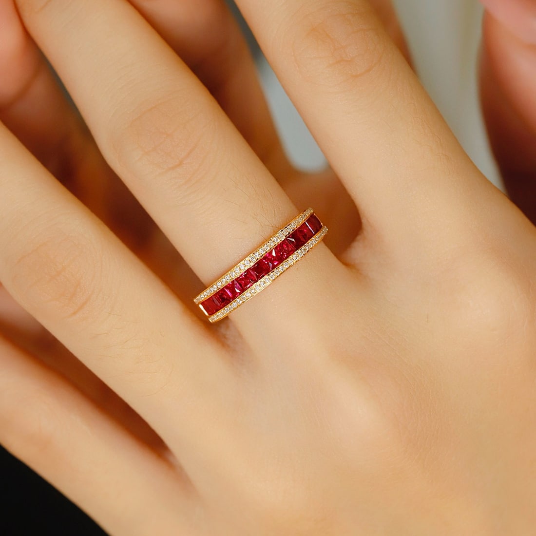 14k Gold 0.86 Ctw Natural Ruby & Diamond Ring - 2