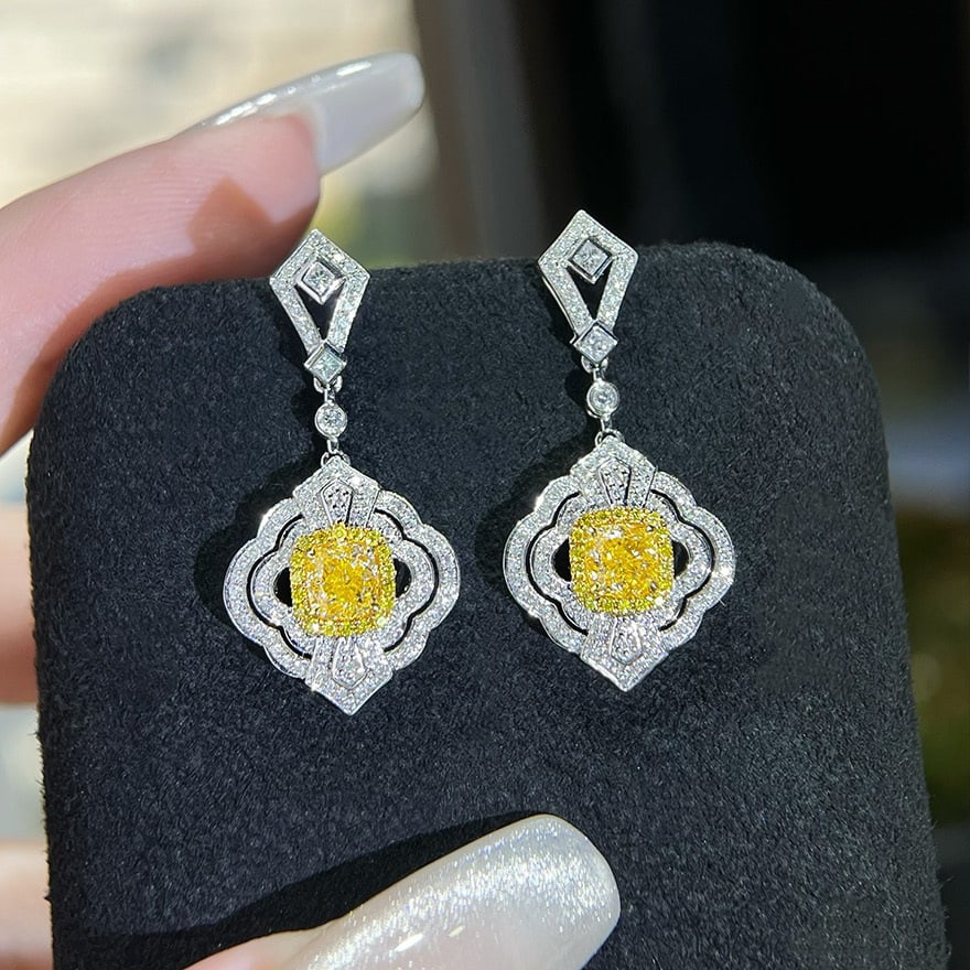 14k Gold 1.55 Ctw Natural Yellow Diamond & Diamond Earrings: Ref:231088105 // gold content:14k gold // main gemstone:yellow diamond // shape:cushion // carat weight:1ct // color:yellow // treatment:natural // // adjacent gemstone 2 : diamond // shape:round