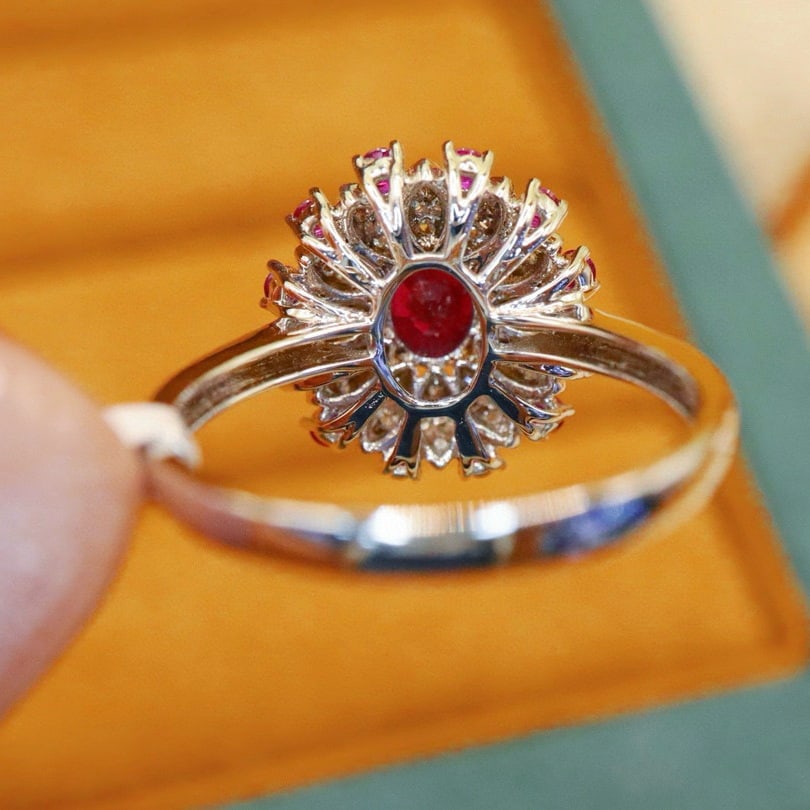 14k Gold 0.74 Ctw Vivid Red Natural Ruby & Diamond Ring - 5