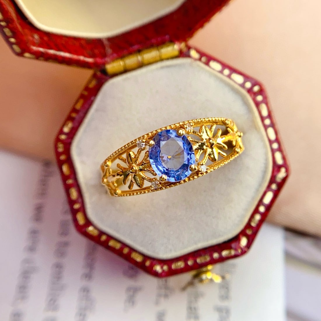 14k Gold 0.80 Ct Natural Sapphire & Diamond Ring - 4