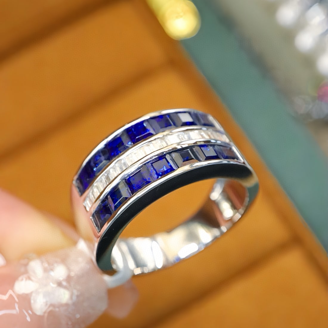 14k Gold 2.24 Ctw Vivid Blue Natural Sapphire & Diamond Ring - 3