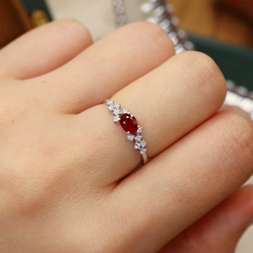 14k Gold 0.58 Ctw Natural Ruby & Diamond Ring - 6