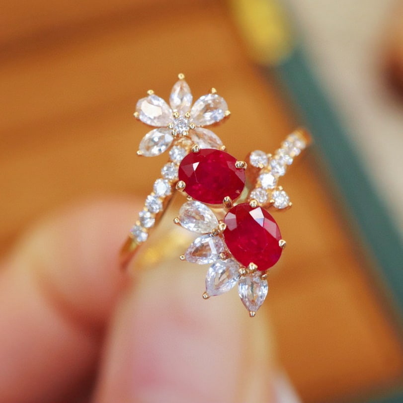 14k Gold 1.07 Ctw Vivid Red Natural Ruby & Diamond Ring - 2