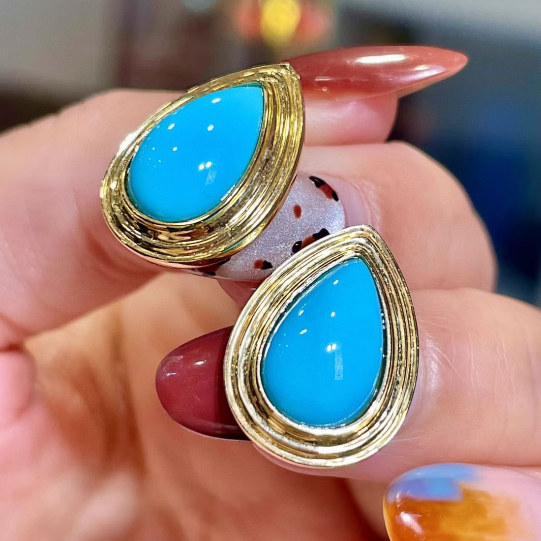 14k Gold 5.86 Ct Natural Blue Turquoise Earrings - 3