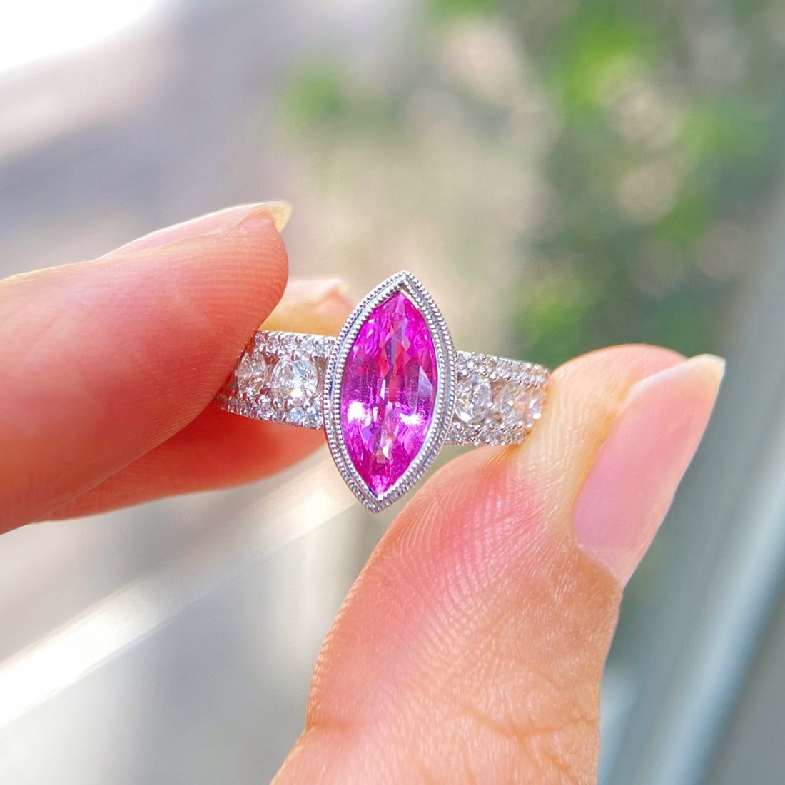 14k Gold 2.45 Ctw Natural Sapphire & Diamond Ring - 2