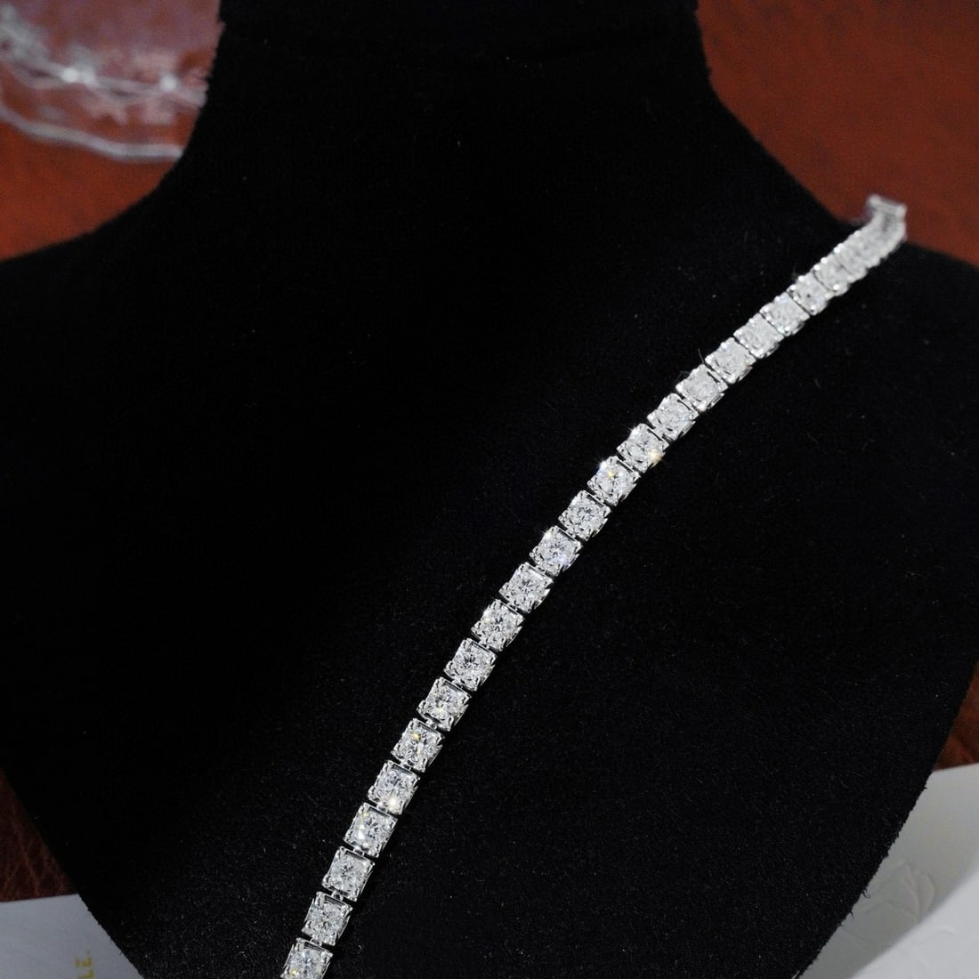 14k Gold 3.4 Ct Natural H Diamond Bracelet - 4